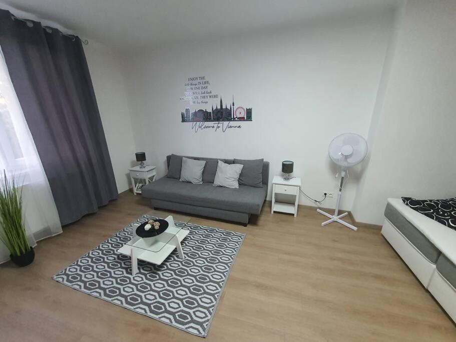 Sortir Apartment Wina Bagian luar foto